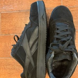 Reebok steel toe work shoes